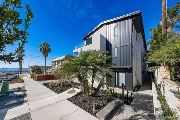 Carlsbad, CA 92008,164 Cherry AVE