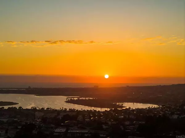 San Diego, CA 92110,2851 Grandview ST