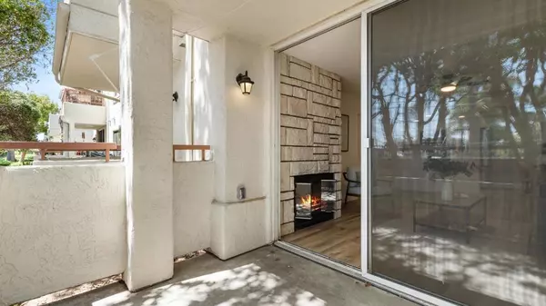 Oceanside, CA 92058,415 Stoney Point WAY #106