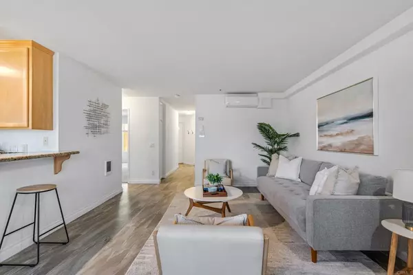 Imperial Beach, CA 91932,1202 Donax ST #3