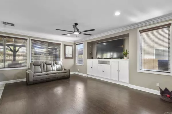 San Diego, CA 92154,1223 Seagreen PL