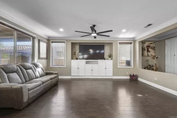 San Diego, CA 92154,1223 Seagreen PL