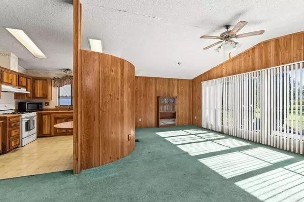 Lakeside, CA 92040,11949 Riverside Dr #23