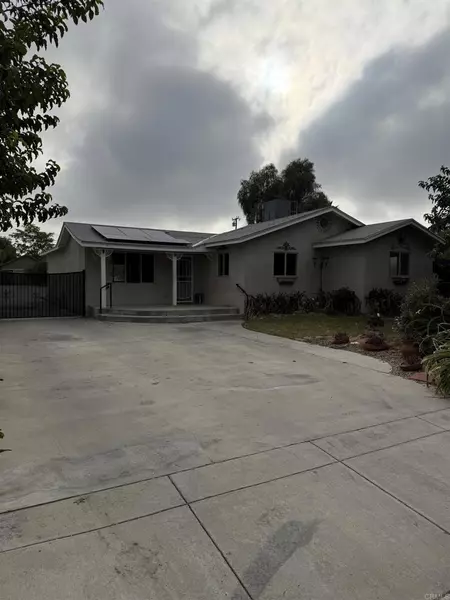 601 S Rosario AVE, San Jacinto, CA 92583