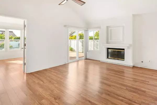 Oceanside, CA 92056,4763 Galicia WAY