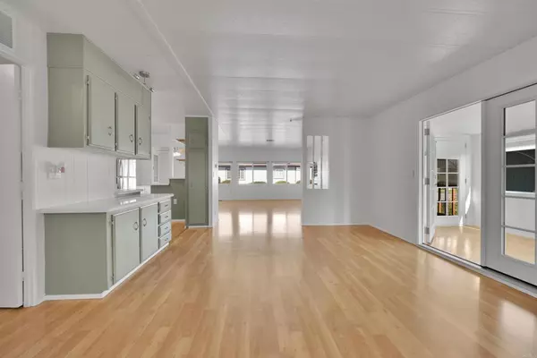 Santee, CA 92071,9255 N Magnolia Ave #Spc 46