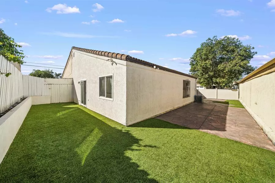 1012 S 45th ST, San Diego, CA 92113