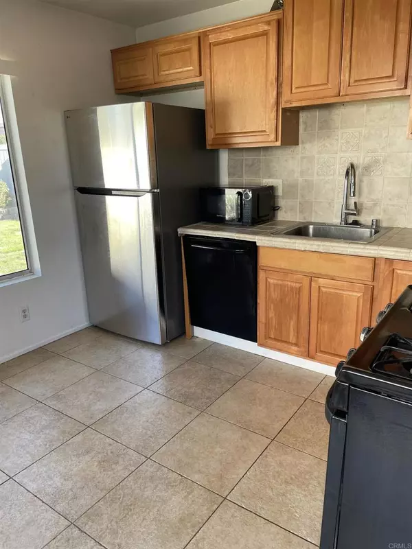 San Diego, CA 92126,8642 Summerdale Rd