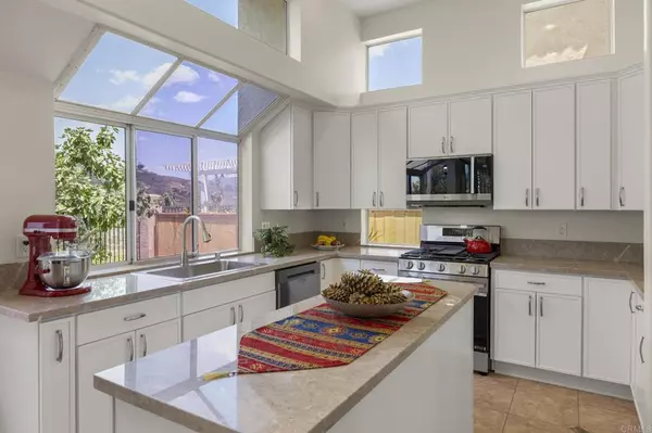 9432 Hito CT, San Diego, CA 92129