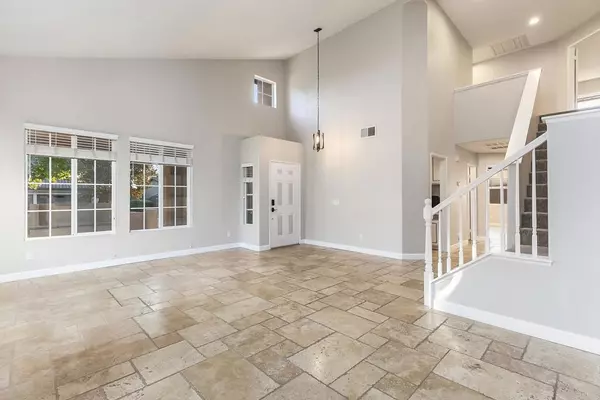 El Cajon, CA 92021,13908 CHERYL CREEK DR