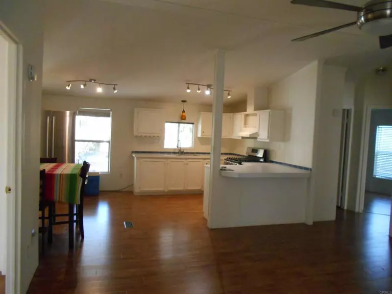 2003 Bayview Hts DR #158, San Diego, CA 92105