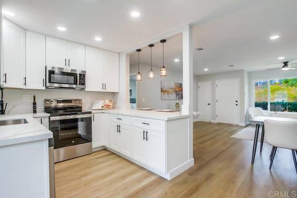 Oceanside, CA 92057,3839 Vista Campana S #6