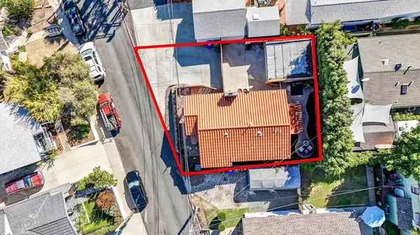 San Diego, CA 92104,3544 Boundary ST