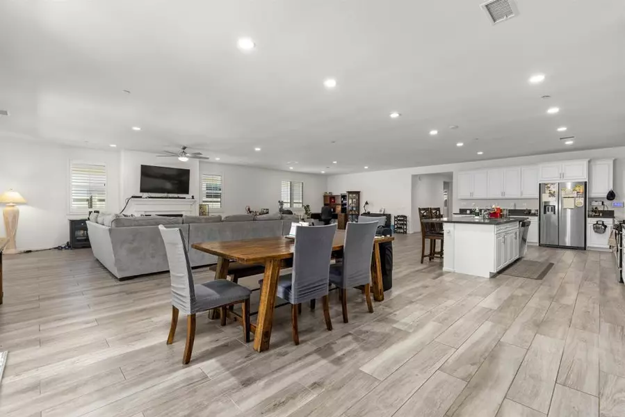 34885 Heartland LN, Murrieta, CA 92563