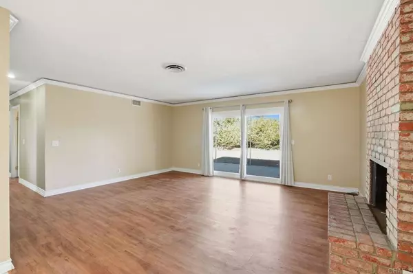 Lakeside, CA 92040,13218 Lakeview Granada Dr