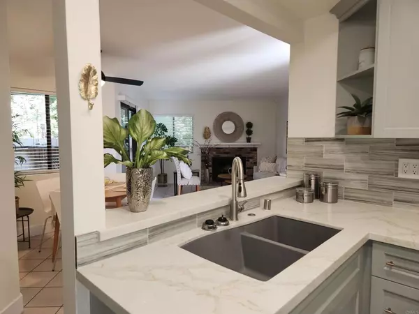 Spring Valley, CA 91978,2926 Alwood CT