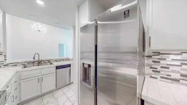 El Cajon, CA 92019,11525 Fury Ln #96