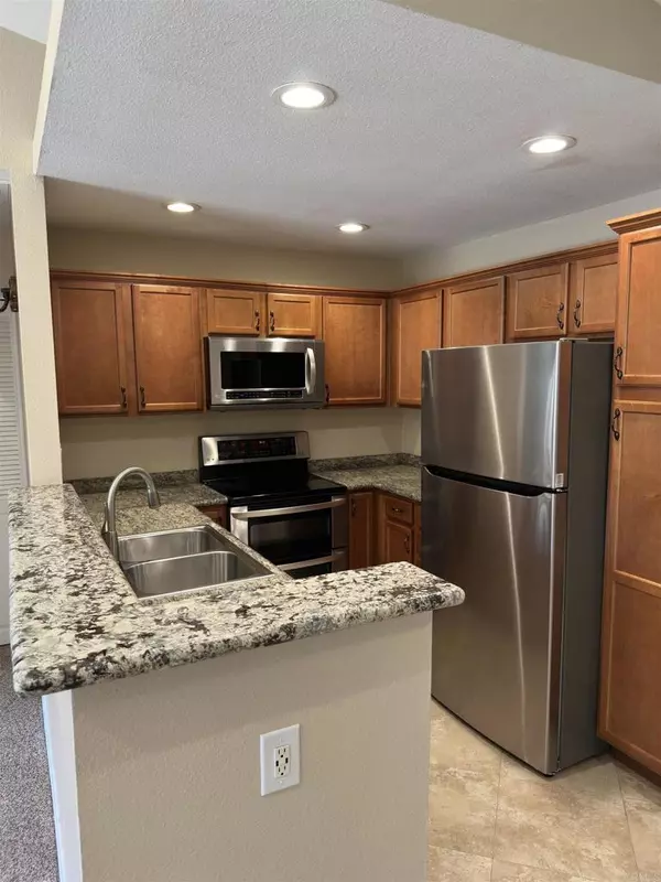 El Cajon, CA 92019,12190 Cuyamaca College DR E #912