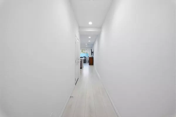 Santee, CA 92071,7704 Jasmine CT