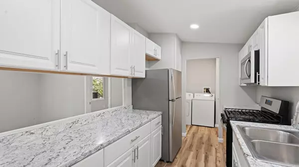 Lakeside, CA 92040,13490 Highway 8 Business #8