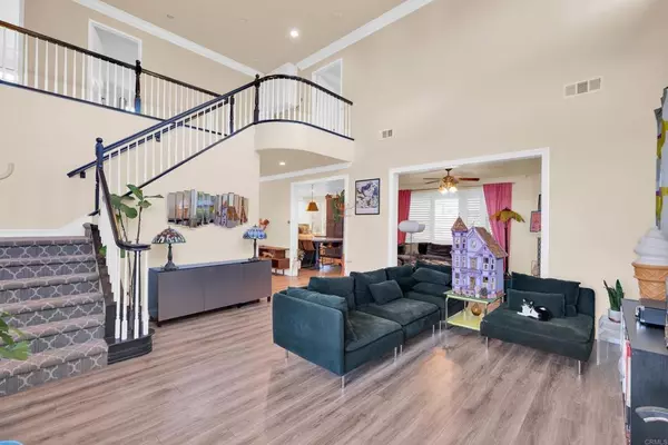 Riverside, CA 92508,8359 Clover Creek Road