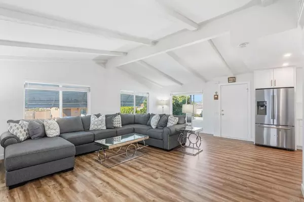 San Marcos, CA 92078,1195 La Moree #98