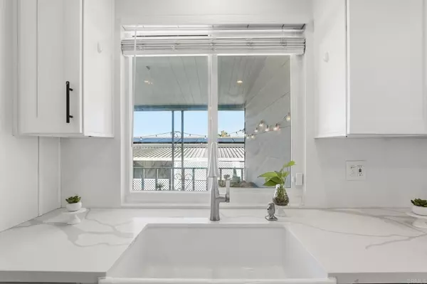 San Marcos, CA 92078,1195 La Moree #98