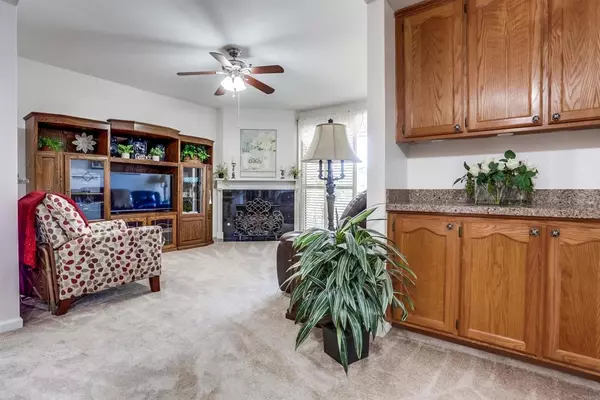 San Diego, CA 92110,5875 Friars #Apt 4404