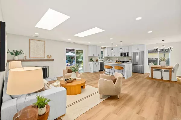 Poway, CA 92064,15103 Amso ST