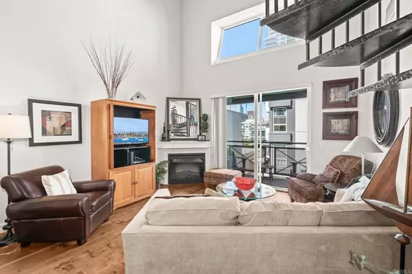 San Diego, CA 92101,525 11th AVE #1501