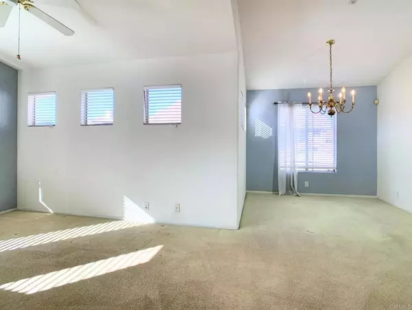 Santee, CA 92071,365 Whispering Willow Dr #F