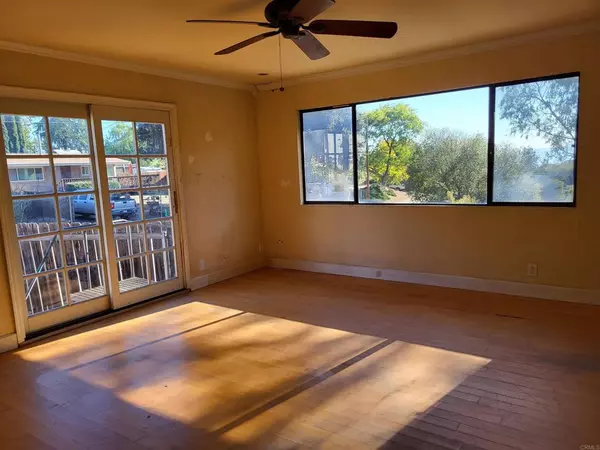 El Cajon, CA 92021,2335 Eucalyptus DR