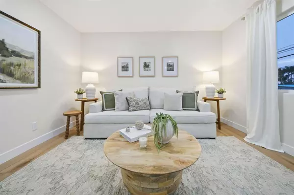 Chula Vista, CA 91911,98 E Naples ST