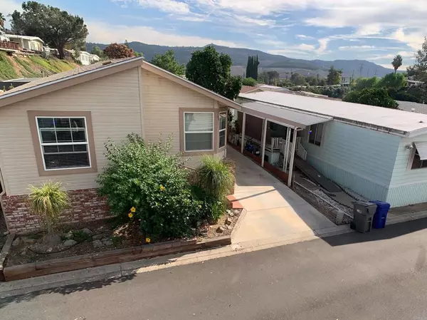 Lakeside, CA 92040,9395 Harritt Rd #215