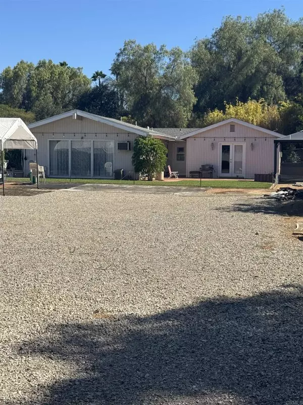 Escondido, CA 92025,3131 Summit DR