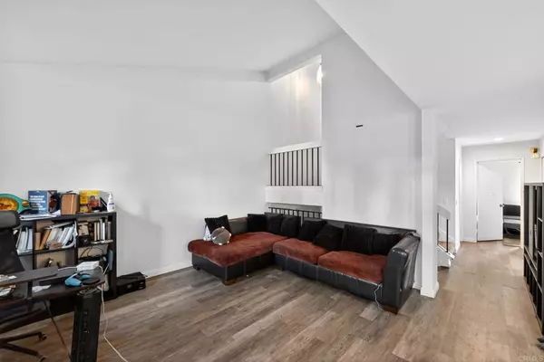 Chula Vista, CA 91910,1532 Apache DR #D