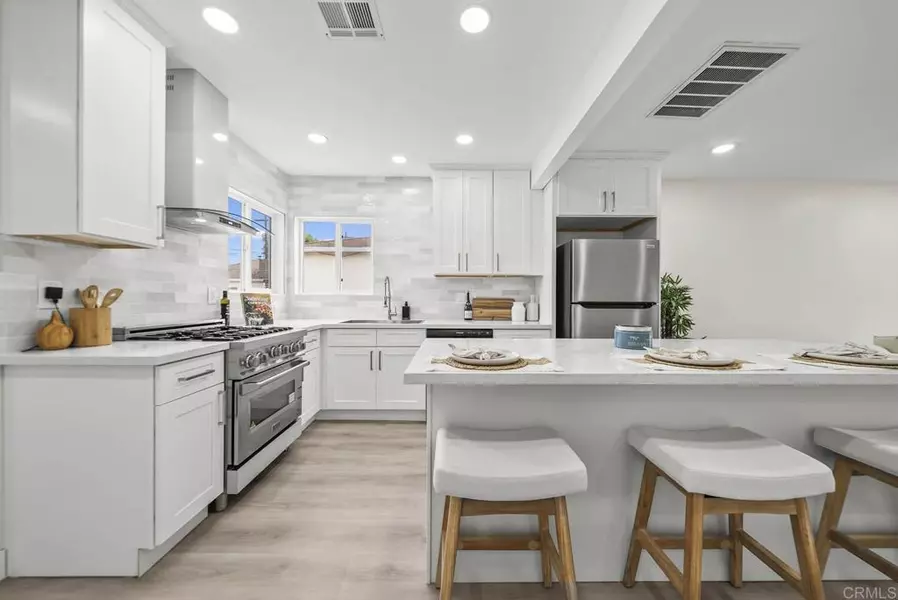 4733 Soria DR, San Diego, CA 92115