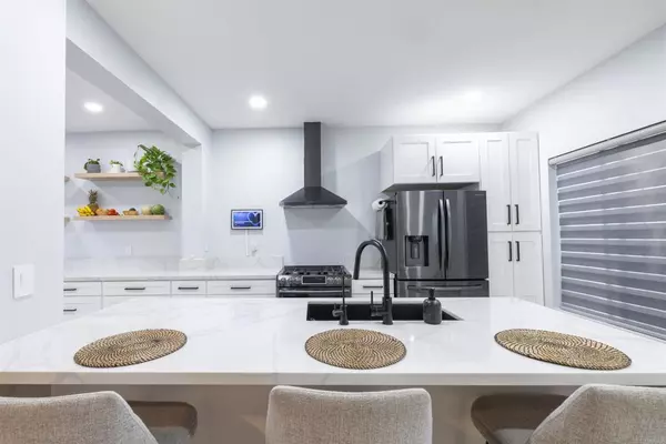 Chula Vista, CA 91914,2179 Lago Ventana