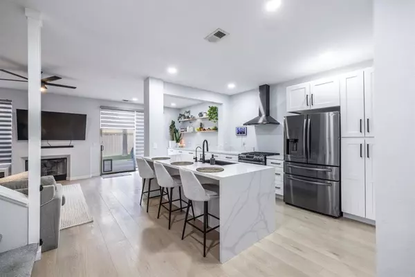 Chula Vista, CA 91914,2179 Lago Ventana