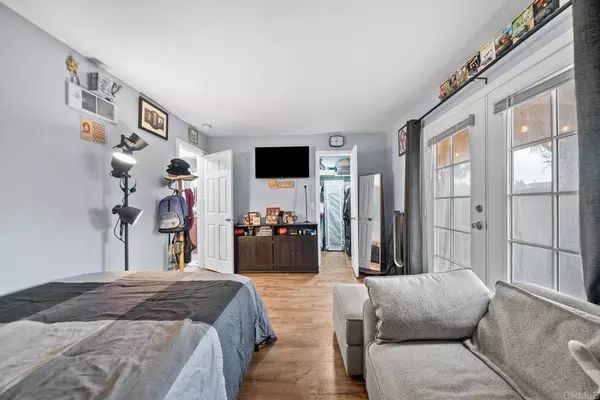 El Cajon, CA 92020,1280 W Main ST #15