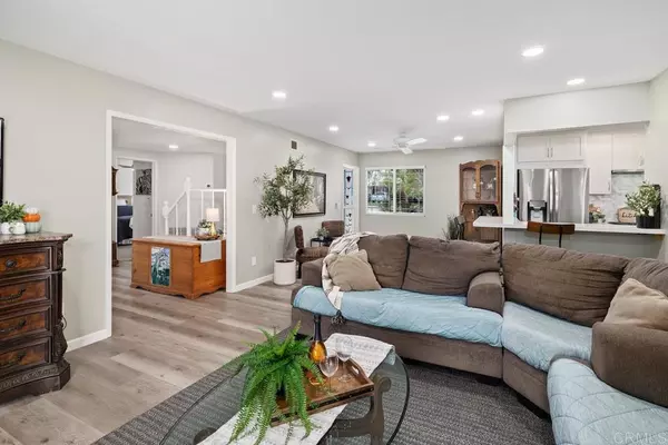 San Diego, CA 92122,3542 Governor DR