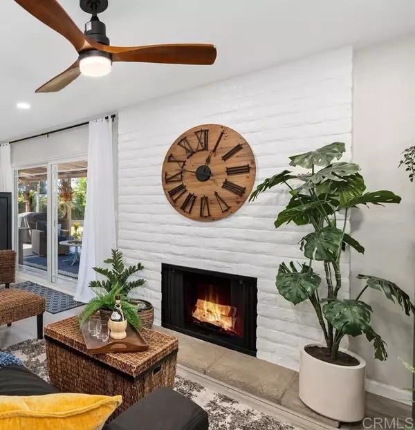 San Diego, CA 92122,3542 Governor DR