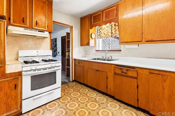 Santee, CA 92071,9732 Airport Vista