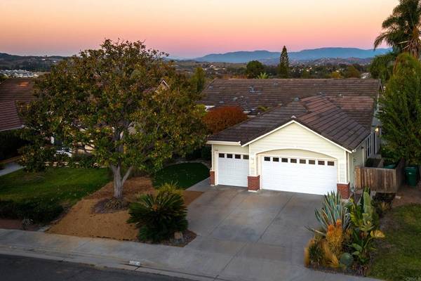 Oceanside, CA 92057,5166 Via Portola