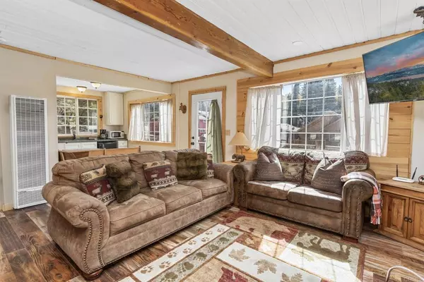 Big Bear Lake, CA 92315,43400 Sheephorn RD