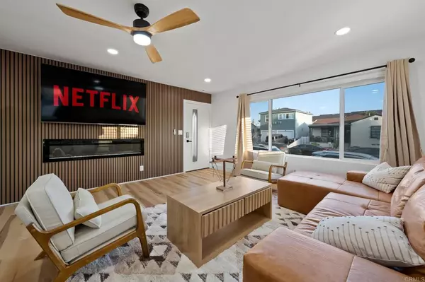 San Diego, CA 92115,5028 Monroe AVE