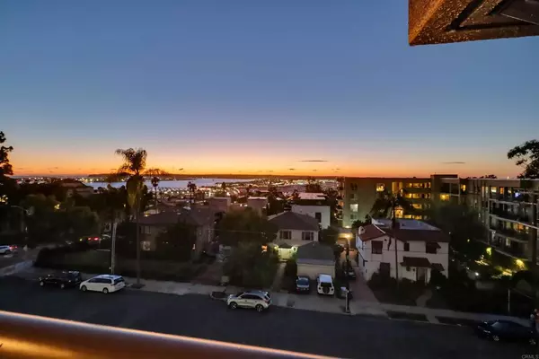 San Diego, CA 92101,230 W Laurel ST #502