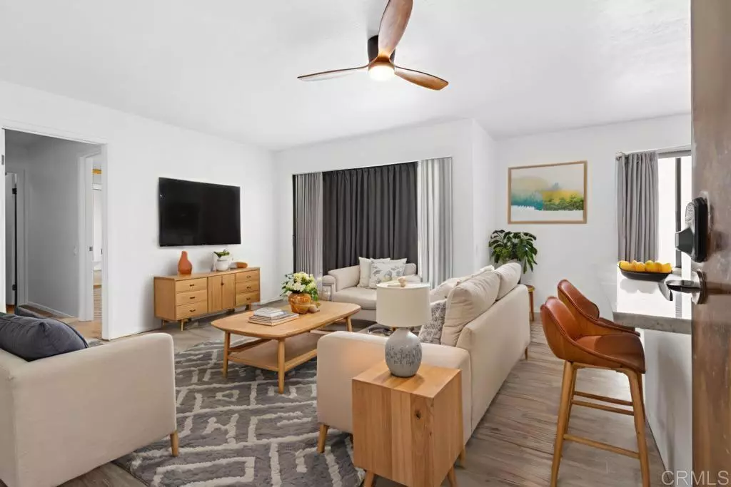 San Diego, CA 92109,1235 Parker PL #3J