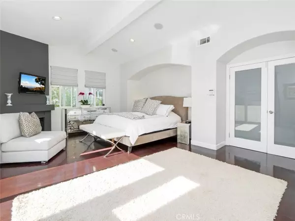 Redondo Beach, CA 90277,142 Calle De Andalucia