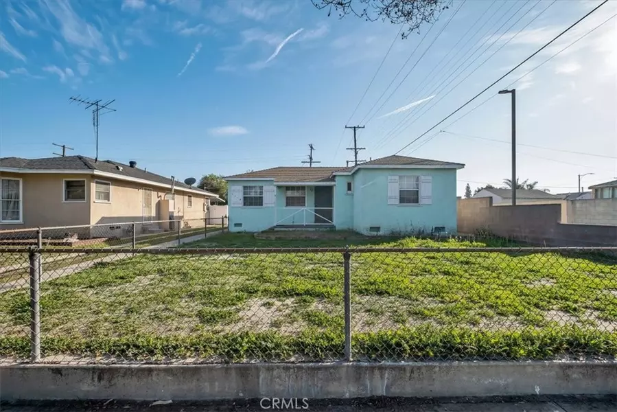 5714 Mckinley AVE, South Gate, CA 90280